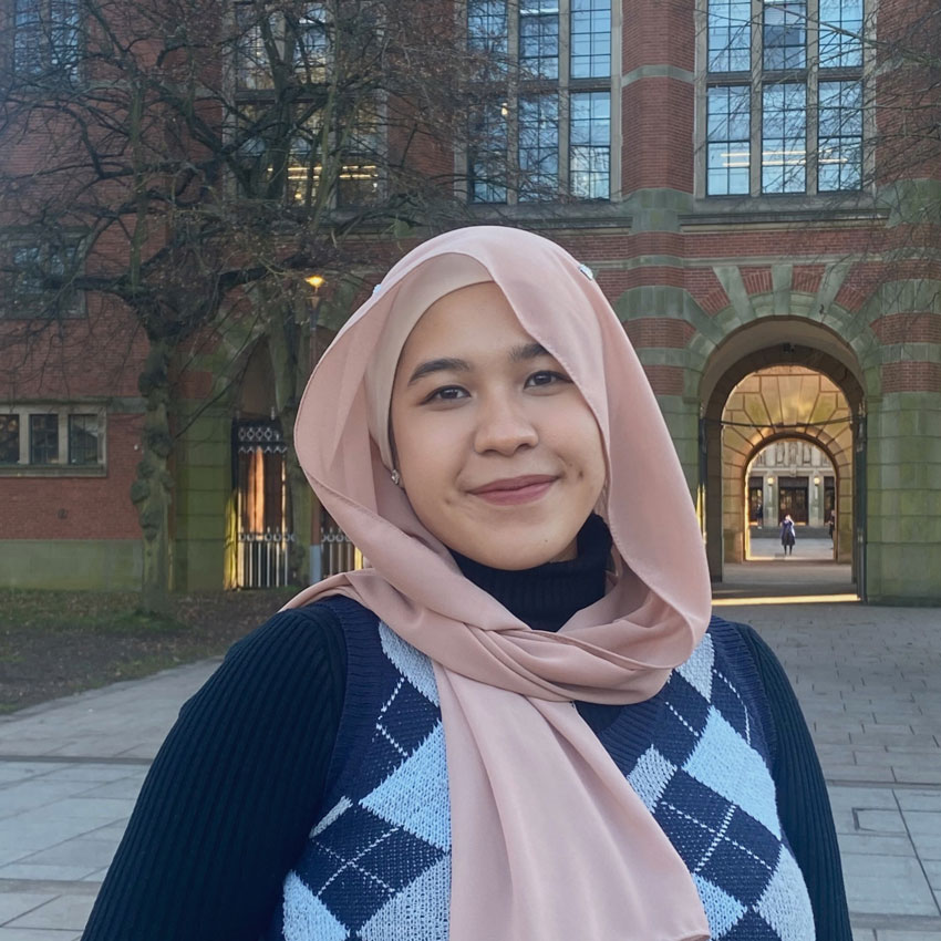 Image of staff member Elisya Zain